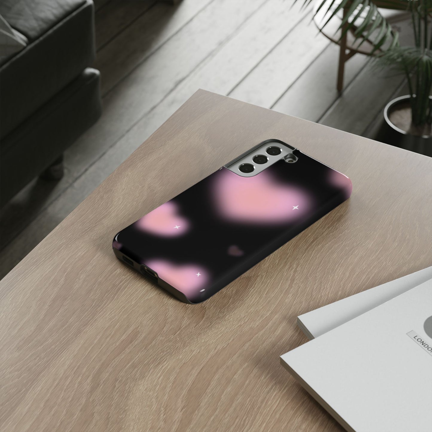 Black and Pink Blurry Heart Phone Case
