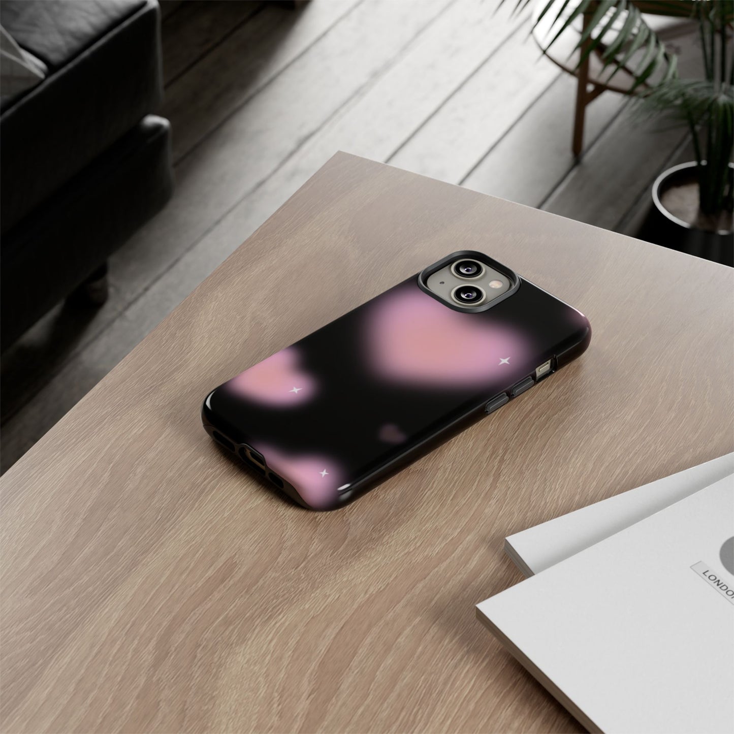 Black and Pink Blurry Heart Phone Case