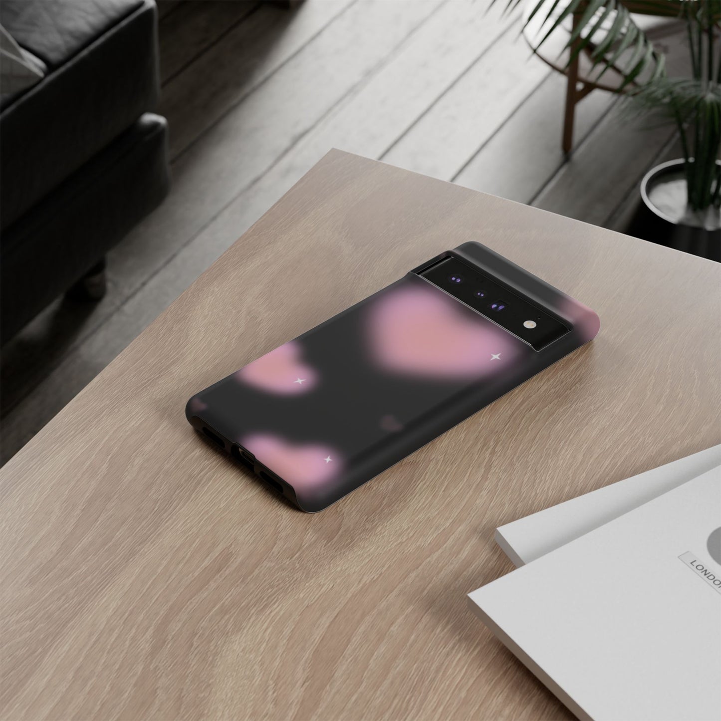 Black and Pink Blurry Heart Phone Case