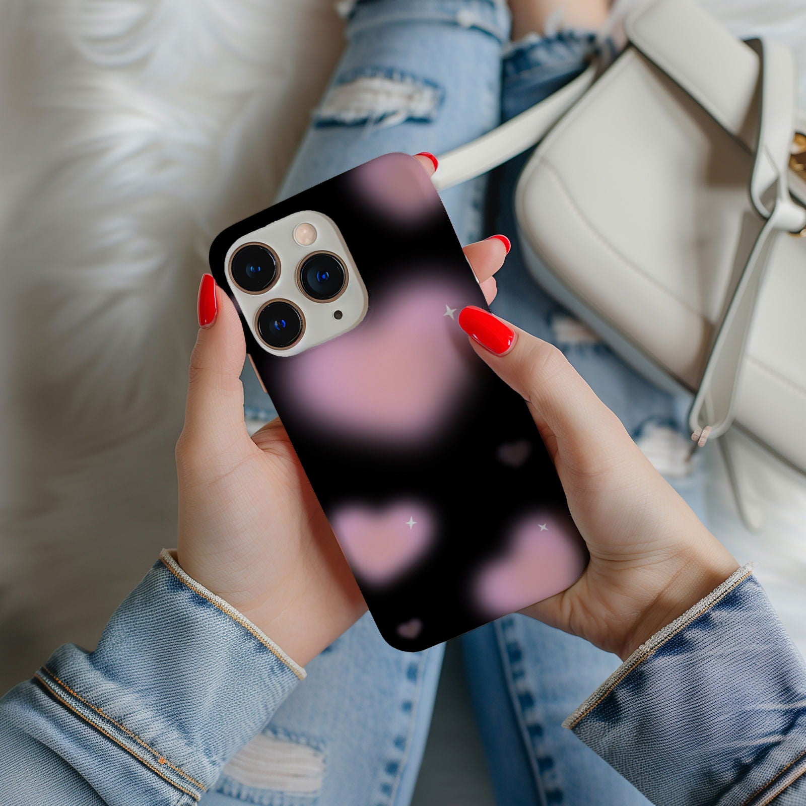 Black and Pink Blurry Hearts Magsafe iPhone Case - Techy Treasures - Mobile Phone Cases 