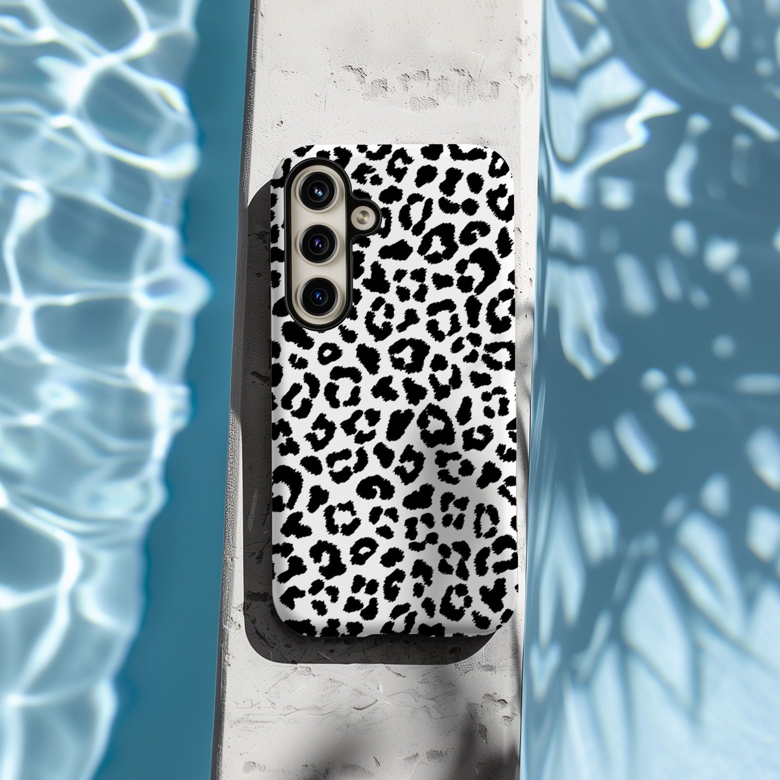 Black and White Leopard Print Magsafe iPhone Case - Techy Treasures -  