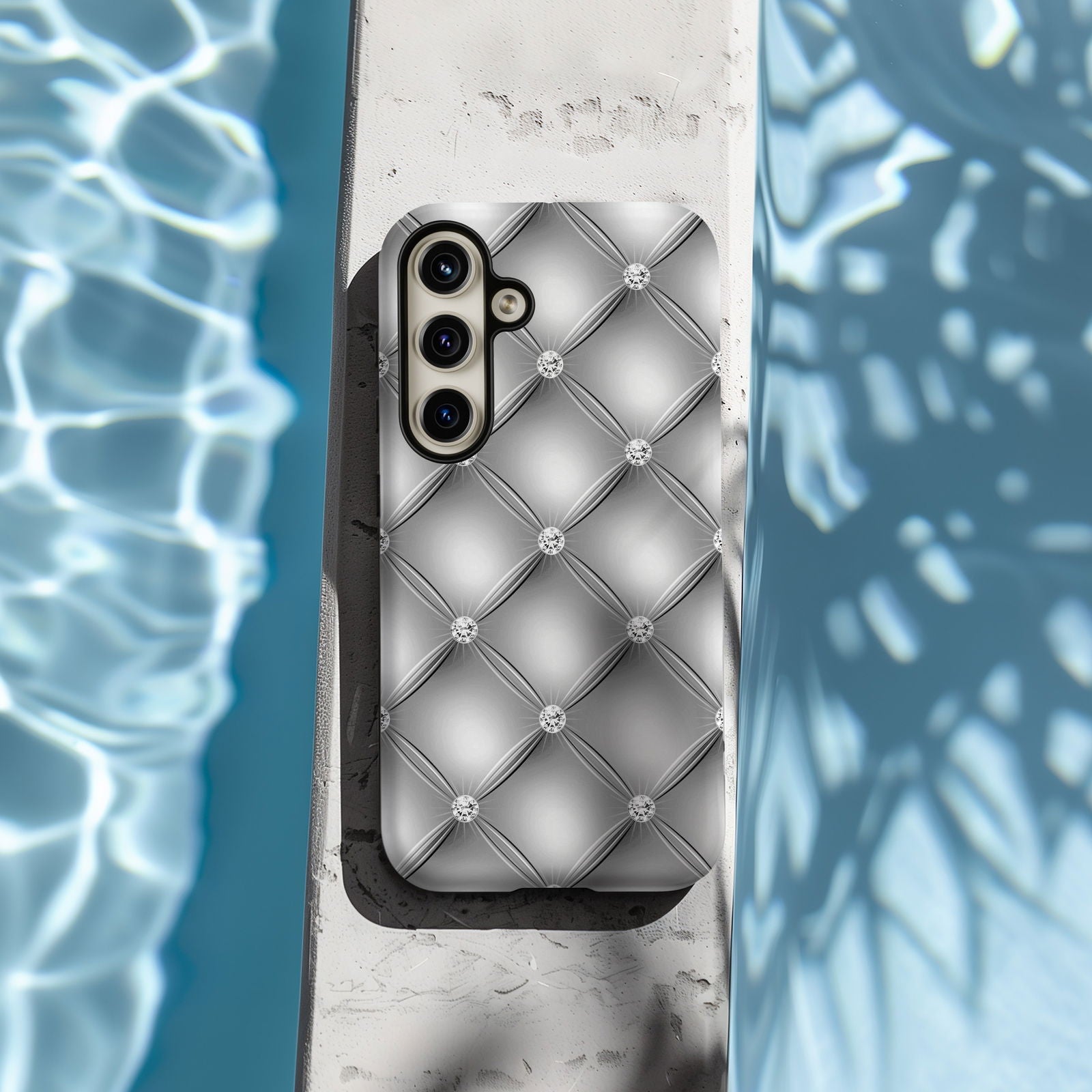 Silver Quilted Leather Magsafe iPhone Case - Techy Treasures -  