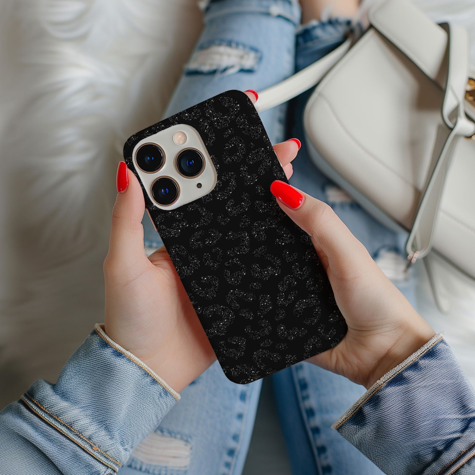Sparkly Leopard Print Magsafe iPhone Case - Techy Treasures -  