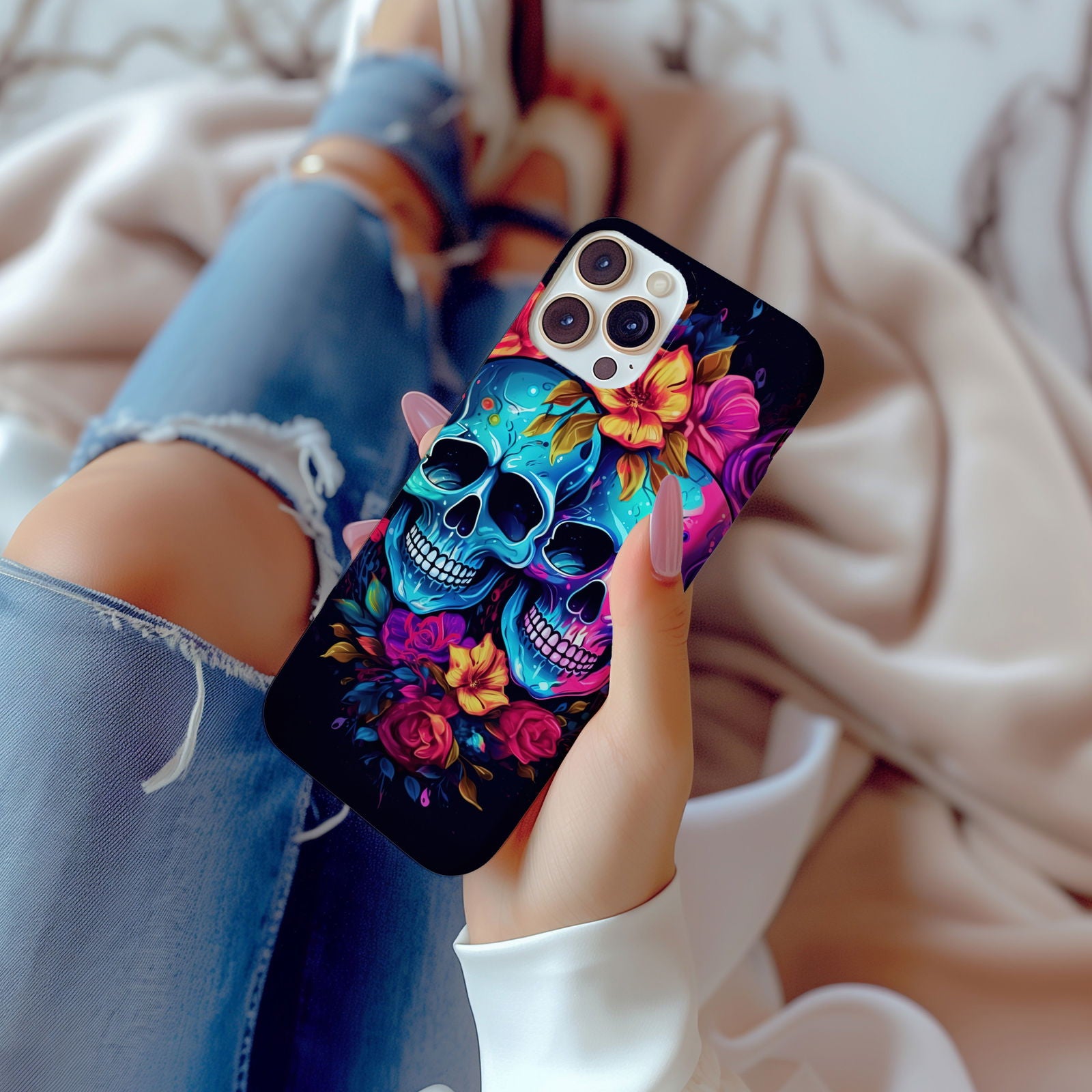 Vibrant Skull Couple MagSafe iPhone Case - Techy Treasures -  